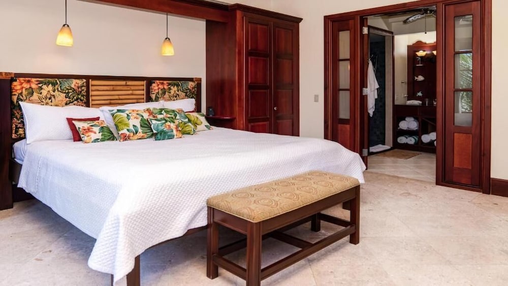 Comfort Suite, 2 Bedrooms, Beach View