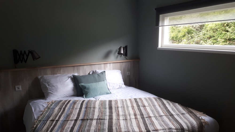 Premium Cabin photo 2