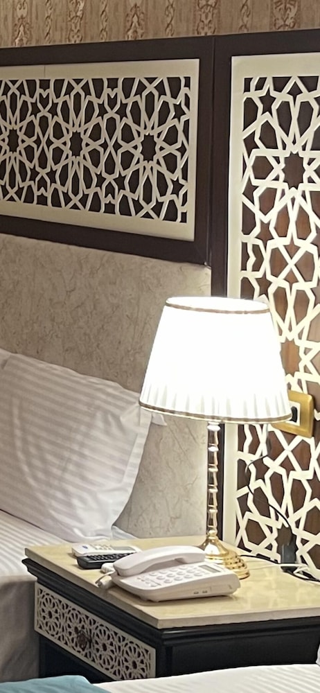 Deluxe Triple Room, 2 Bedrooms, City View thumbnail 6