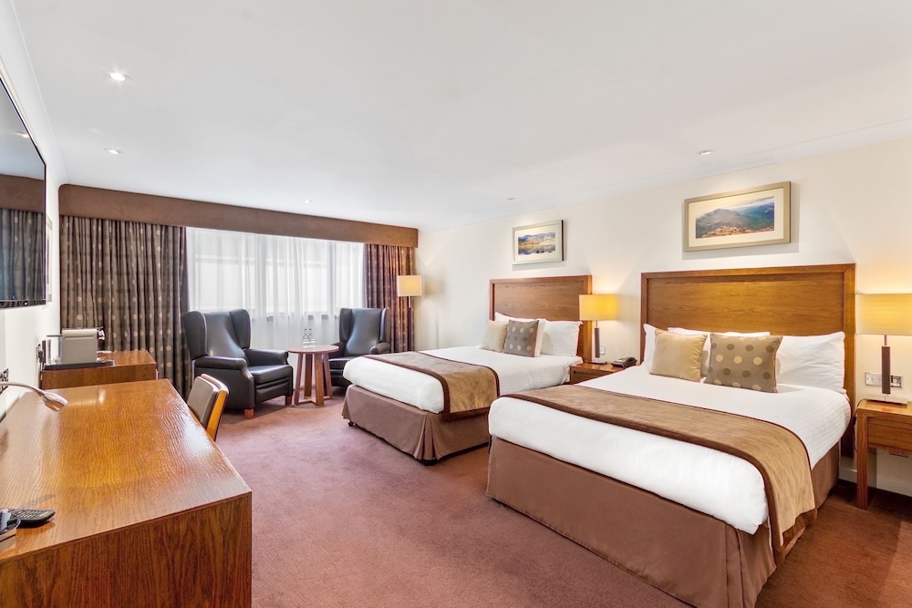 Premium Quadruple Room, 2 Double Beds - Photo 1