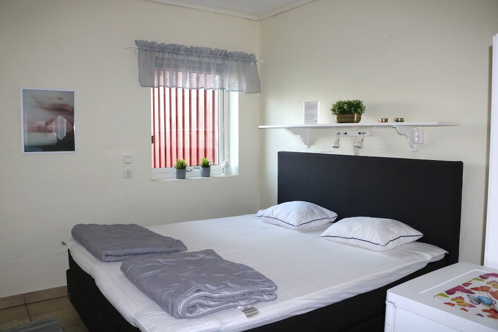 Double Room, Refrigerator photo 1