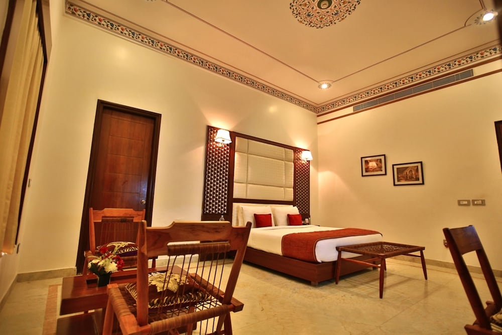 Executive Room photo 1
