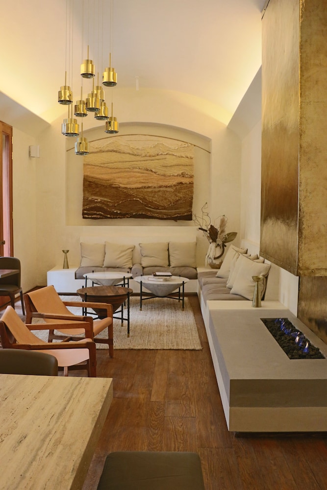 Junior Suite - Photo 23