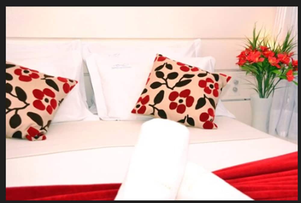 Economy Double Room photo 3