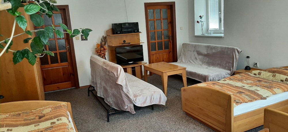 Suite (Aneta) photo 1