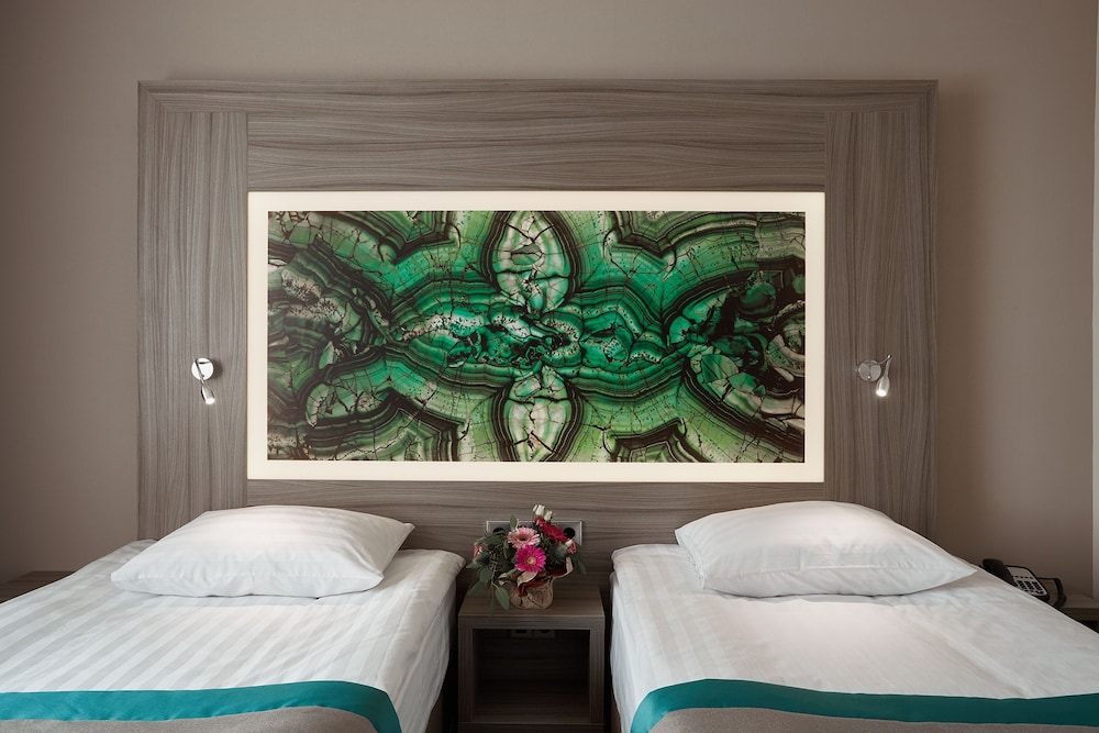 Standard Twin Room photo 2