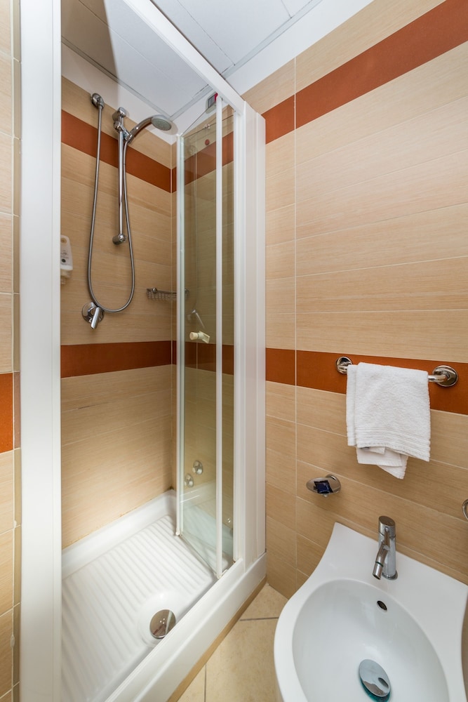 Premium Double Room photo 3
