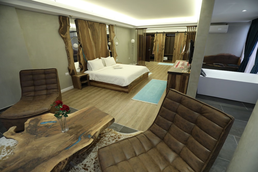 Elite Suite photo 1