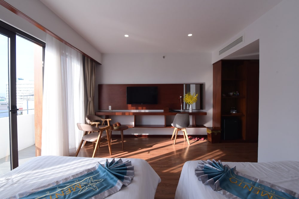 Deluxe Twin Room photo 2