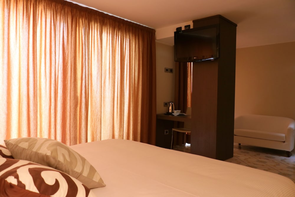 Deluxe Room, Sea View - Photo 1