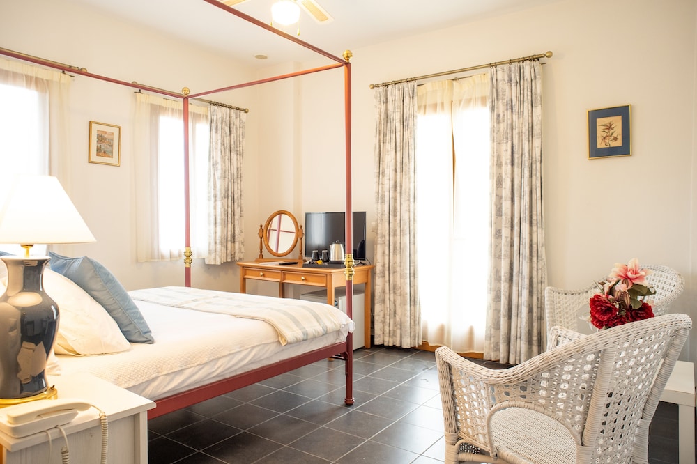 Double or Twin Room, Sea View photo 3