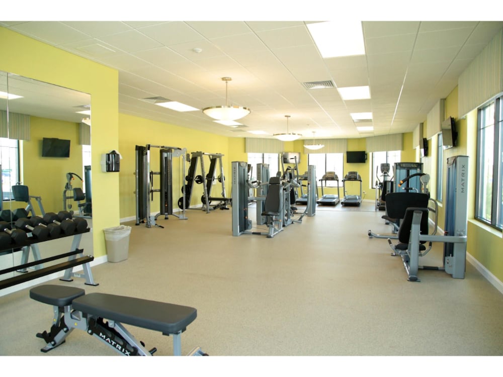 Beautiful 4BR 3BA Home w Pool at Storey Lake, Foto 16