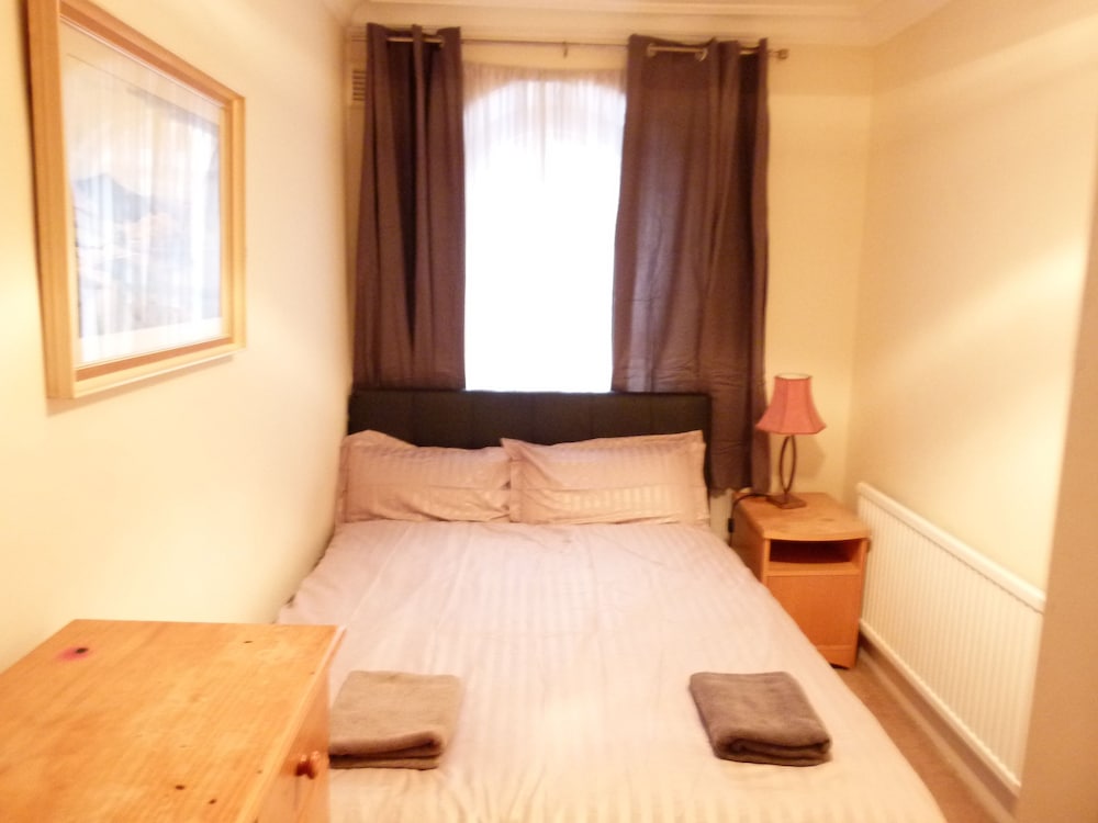 Apartment photo 1