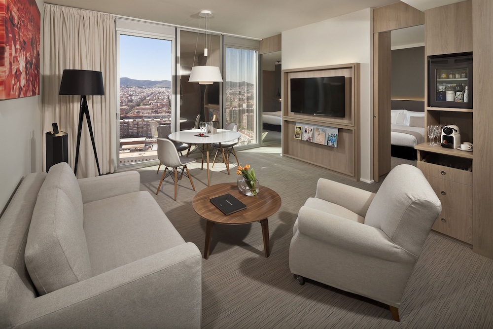 The Level, Suite, City View (2+2)