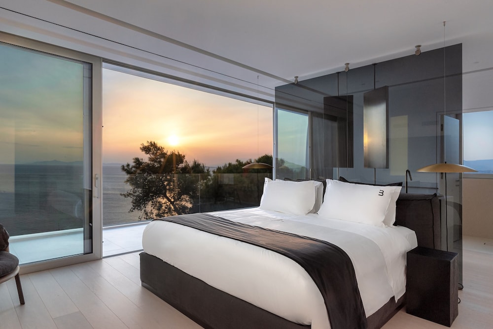 Royal Villa, 4 Bedrooms, Private Pool, Sea View