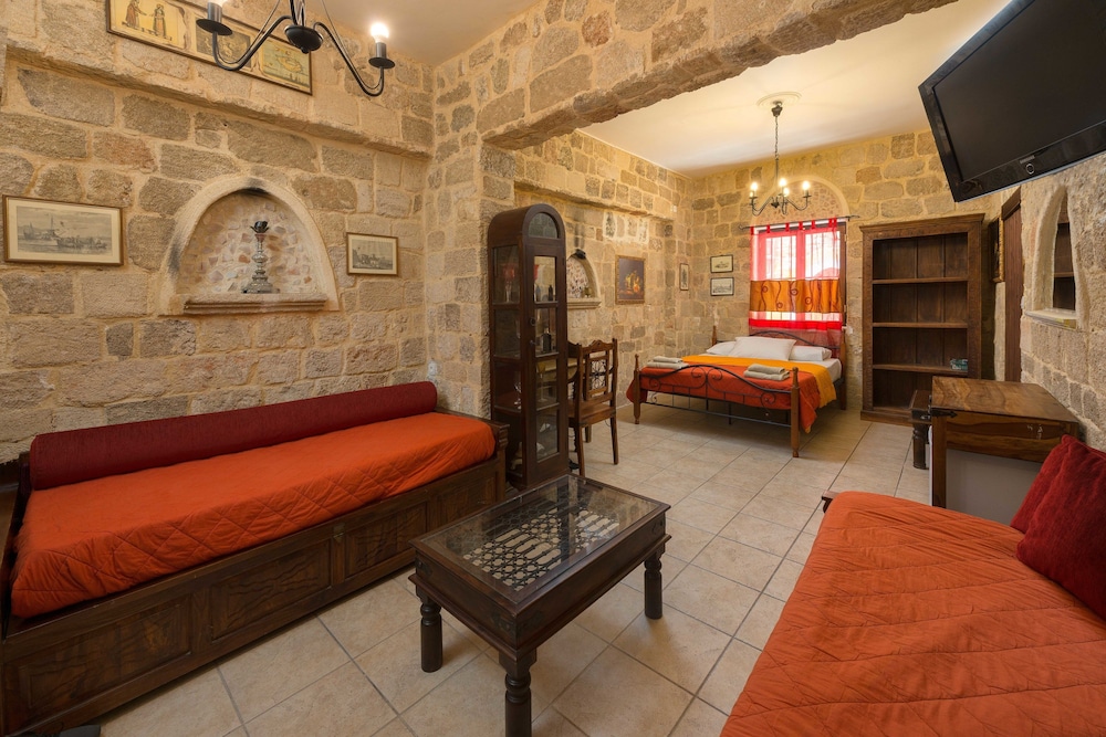 Room, Ground Floor (3) photo 2