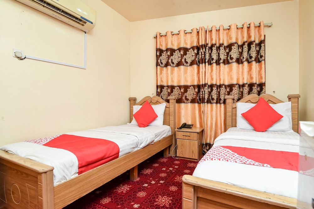 Standard Triple Room, Multiple Beds photo 2