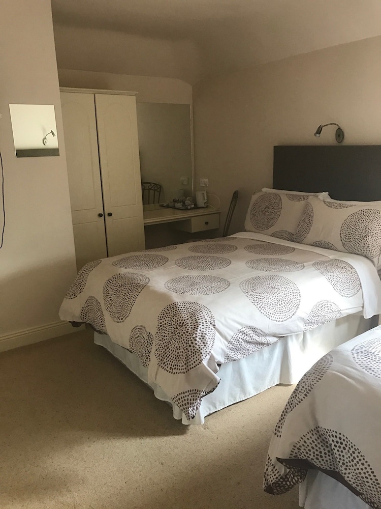Standard Twin Room, 2 Twin Beds, Ground Floor photo 2
