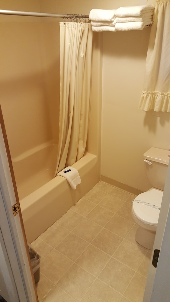 Triple Room, Non Smoking, Lake View photo 2