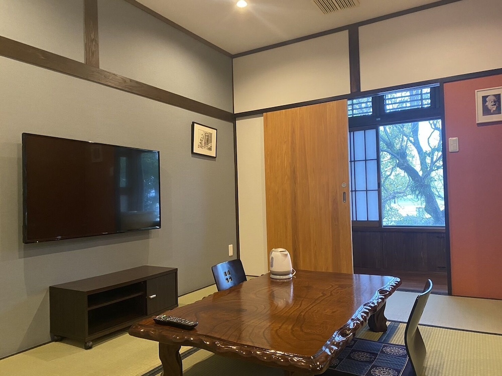 Basic Room