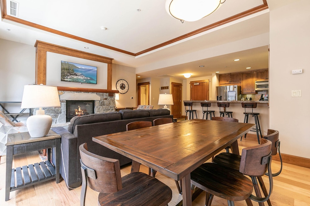 2 Bedroom - Iron Horse Lodge North 206 photo 3