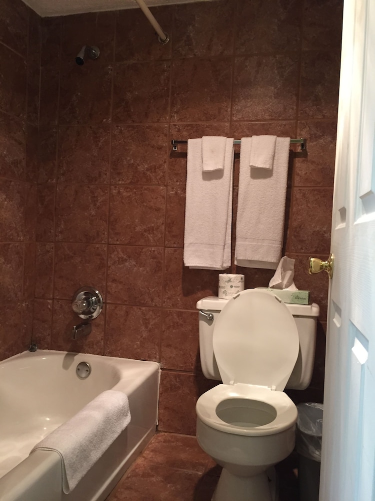 Poolside Room with One king size bed Non smoking - Photo 4