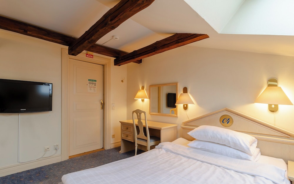 Standard Single Room photo 2