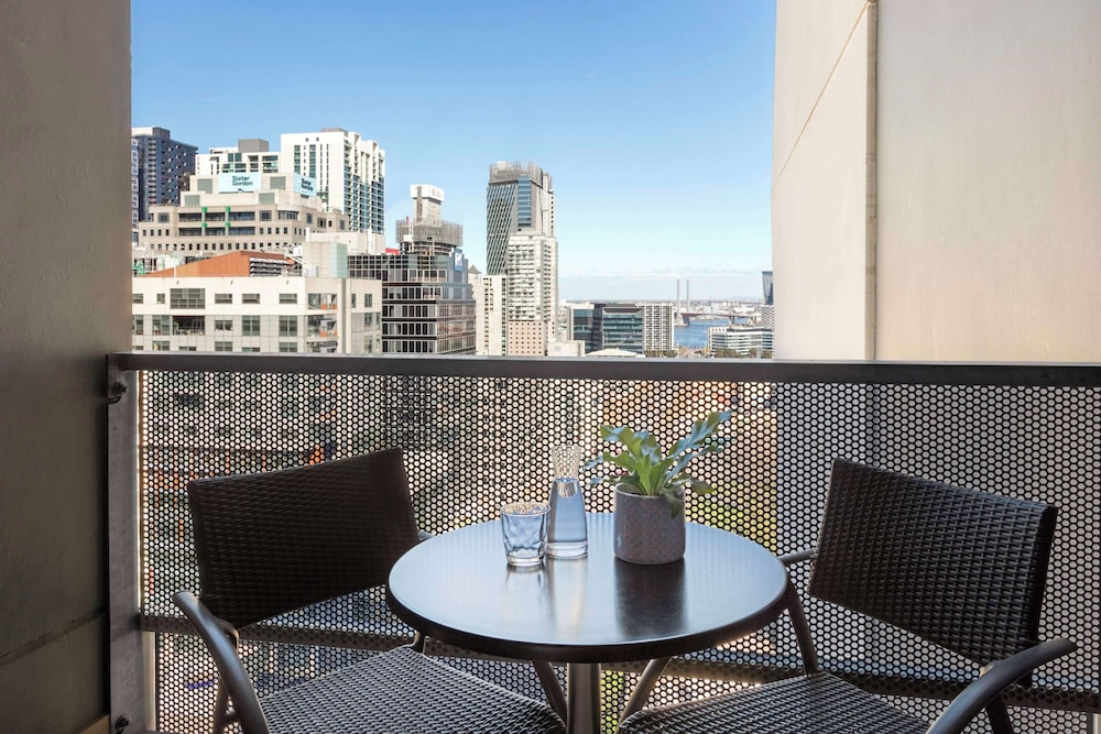 Studio with City -View & Balcony - No Housekeeping
