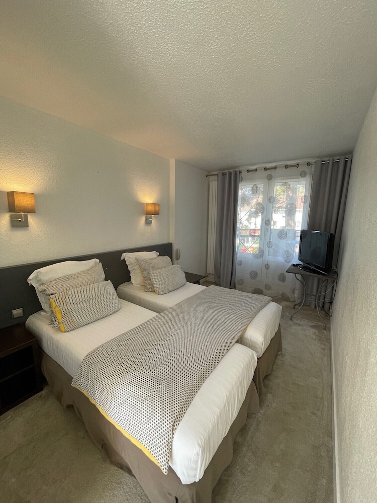 Comfort Twin Room