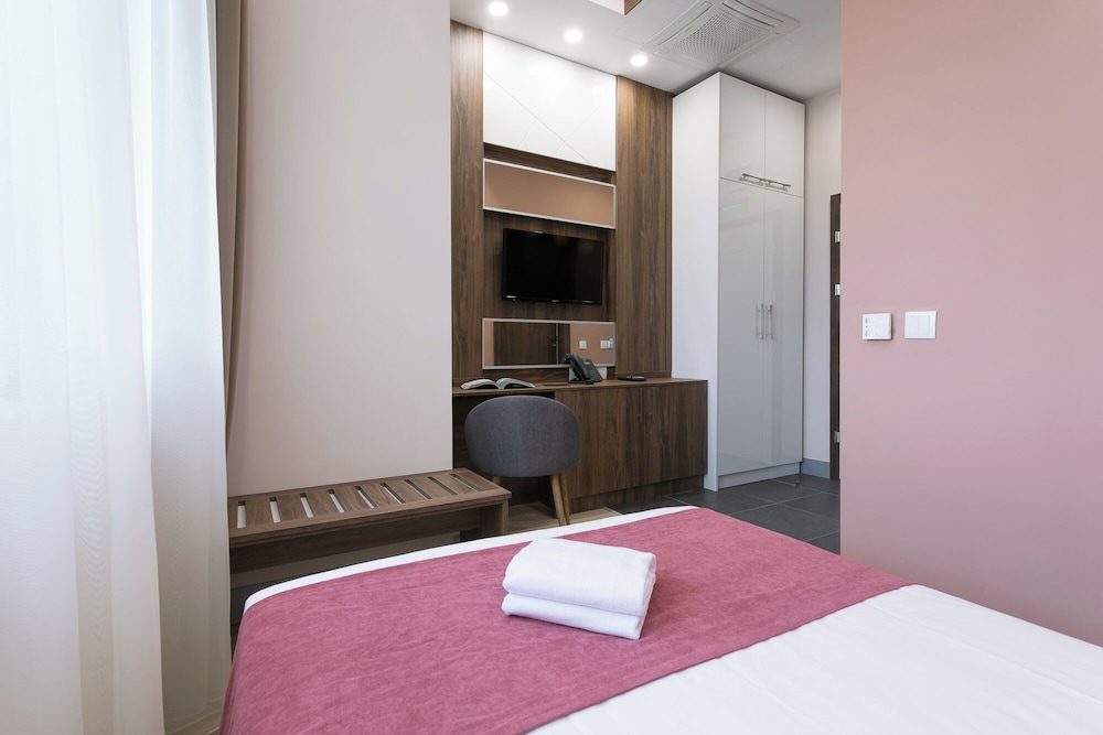 Economy Single Room, City View photo 3