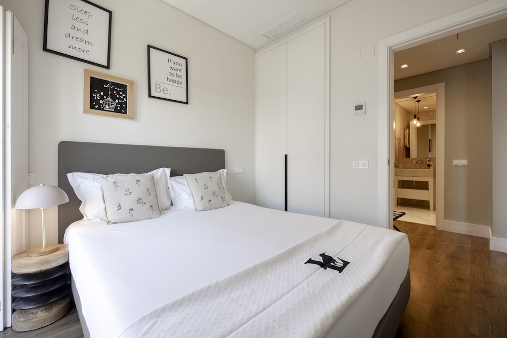 Standard Apartment, 2 Bedrooms photo 2