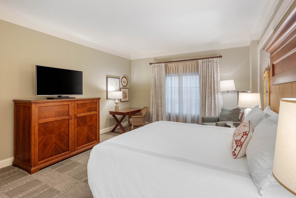 Lonestar Balcony Room - 2 Queen Beds