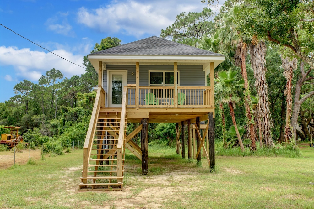House, 2 Double Beds (Coconut Cottage - 1109 Chaumont) photo 3