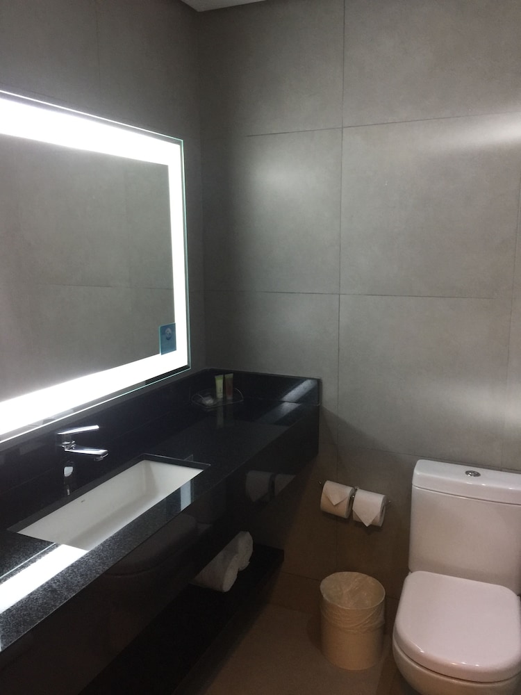 Business Class - Photo 2