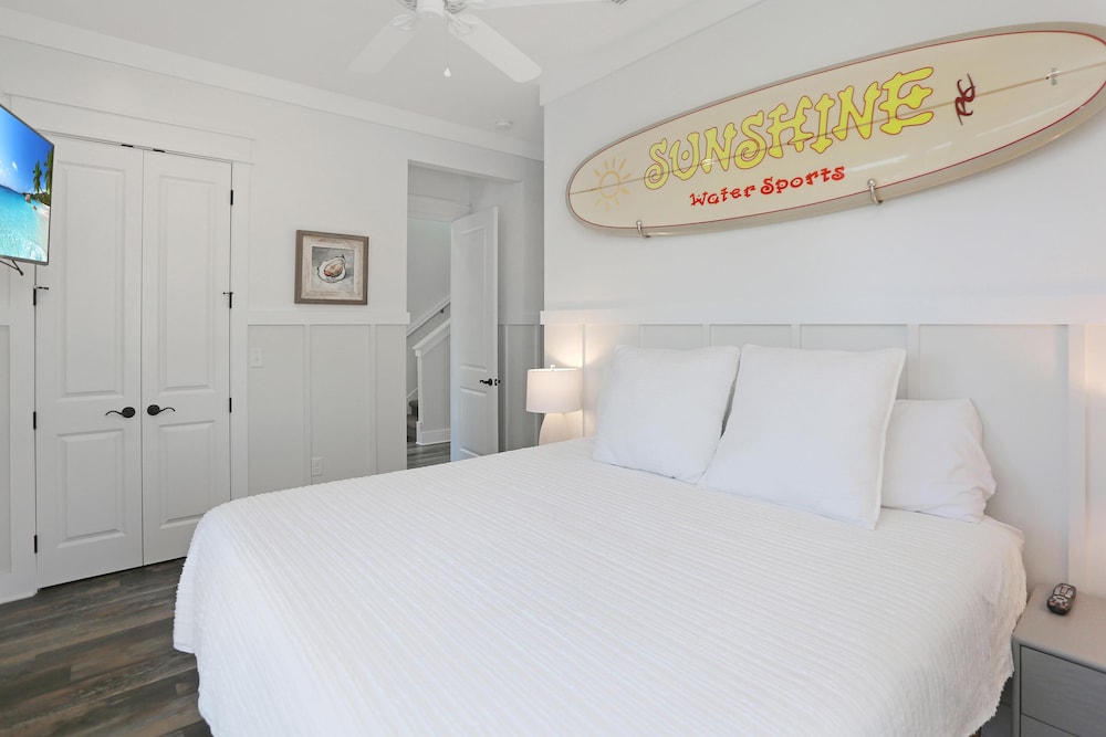 House, Multiple Beds (Fishermans Cove) photo 1