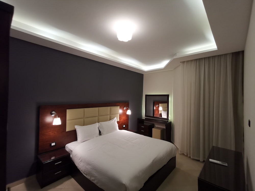 Presidential Apartment photo 3