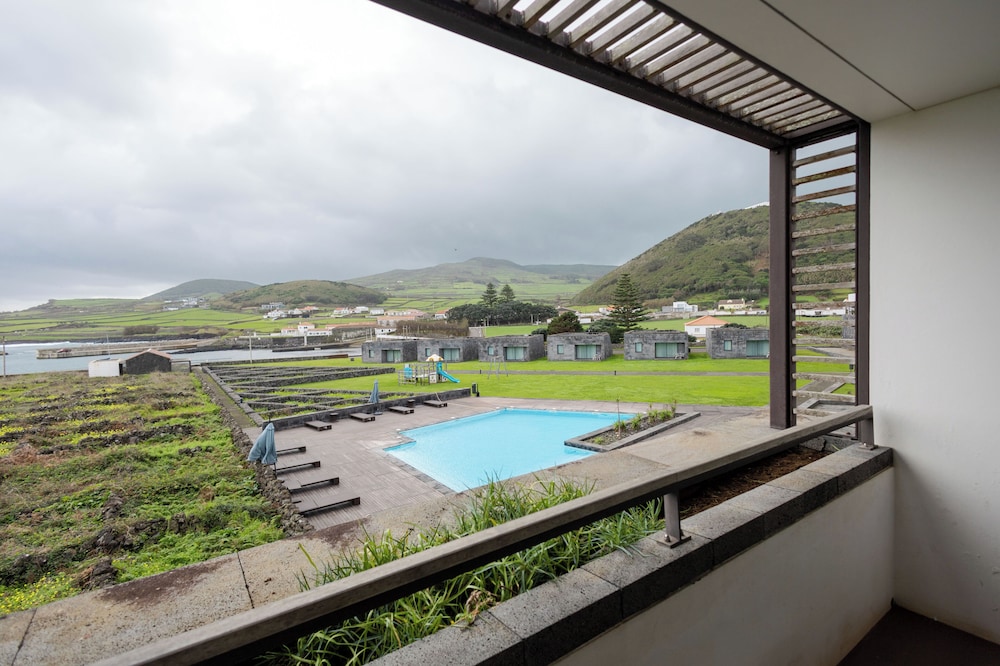 Superior Double or Twin Room, Sea View - Photo 5