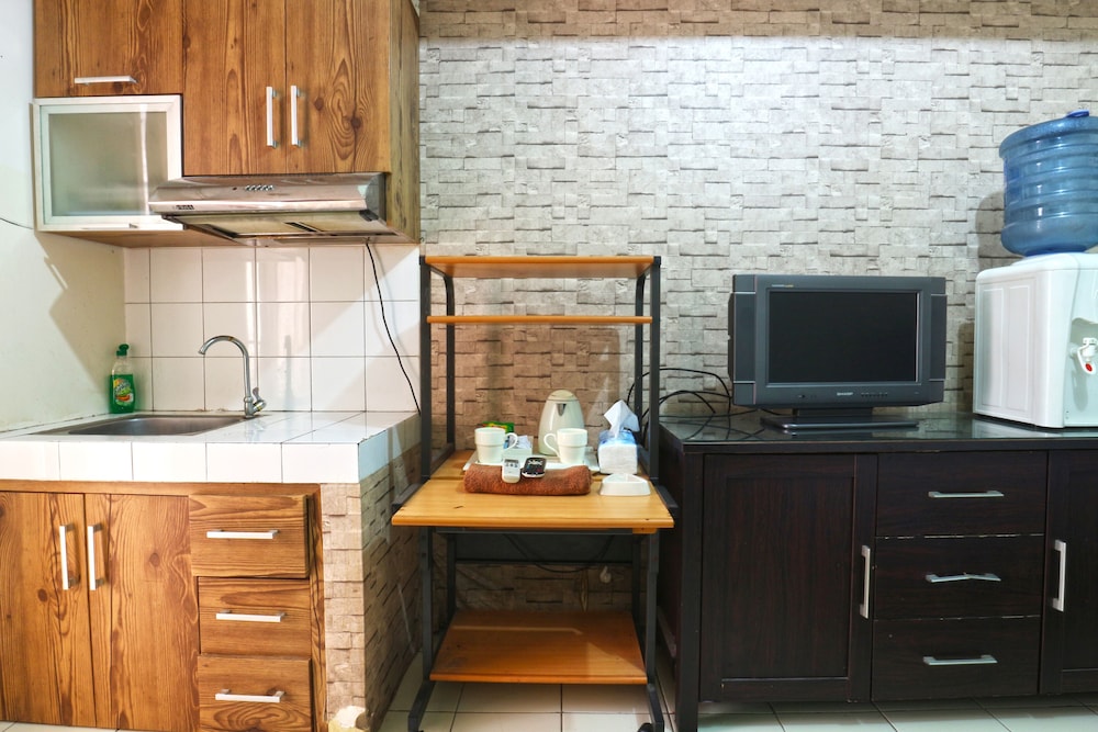 Studio - Photo 11