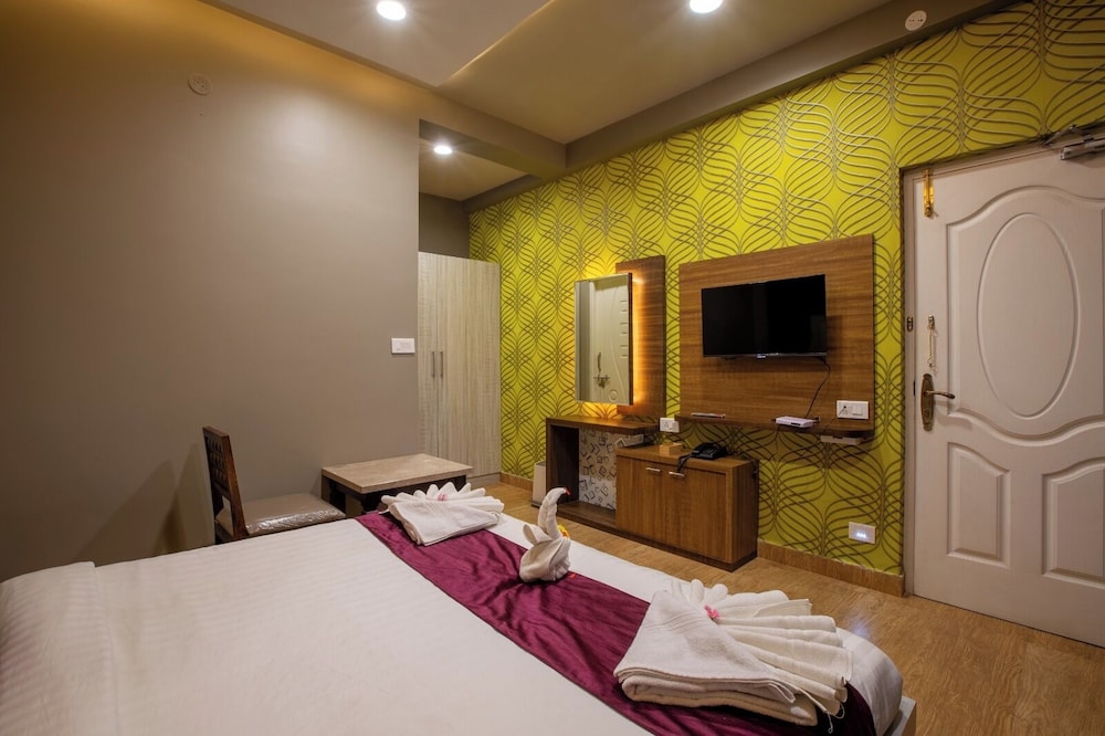 Standard Room, Balcony, Mountain View photo 3