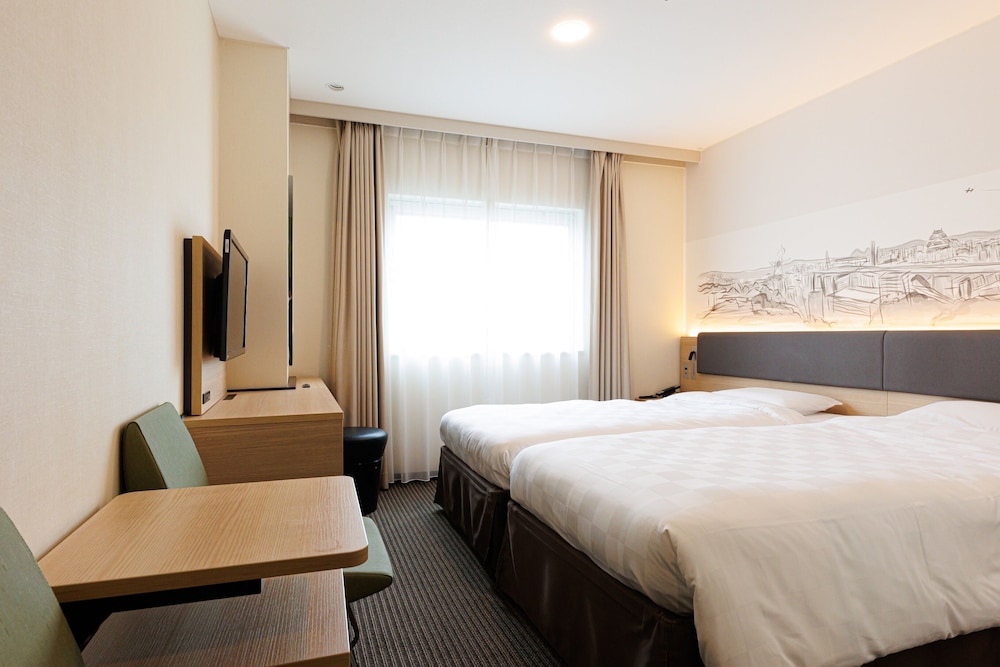 Standard Twin Room, Smoking (8th Floor) - Photo 1