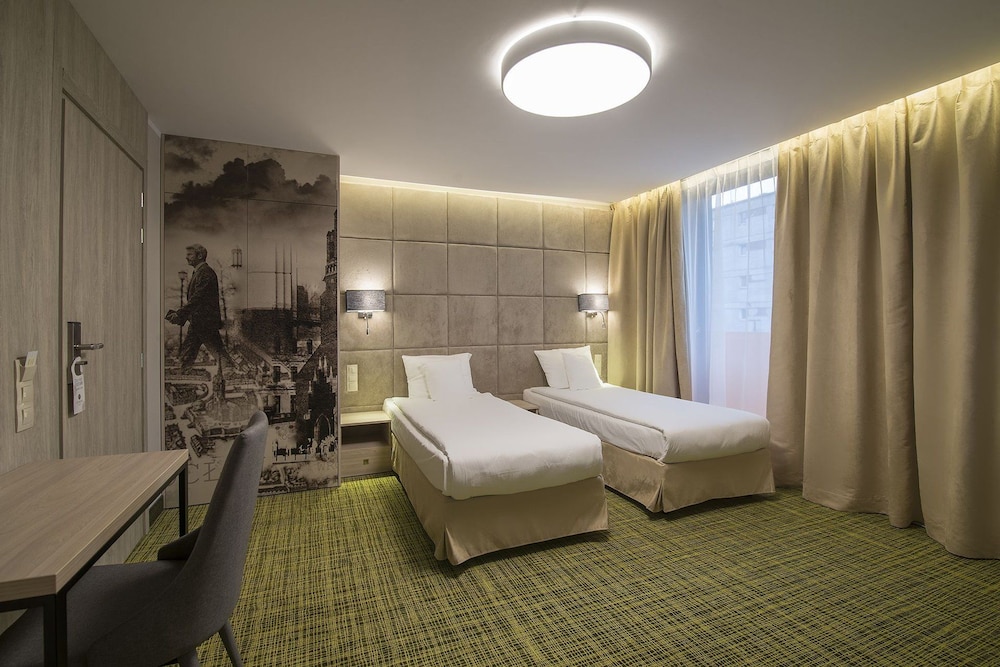 Classic Double Room