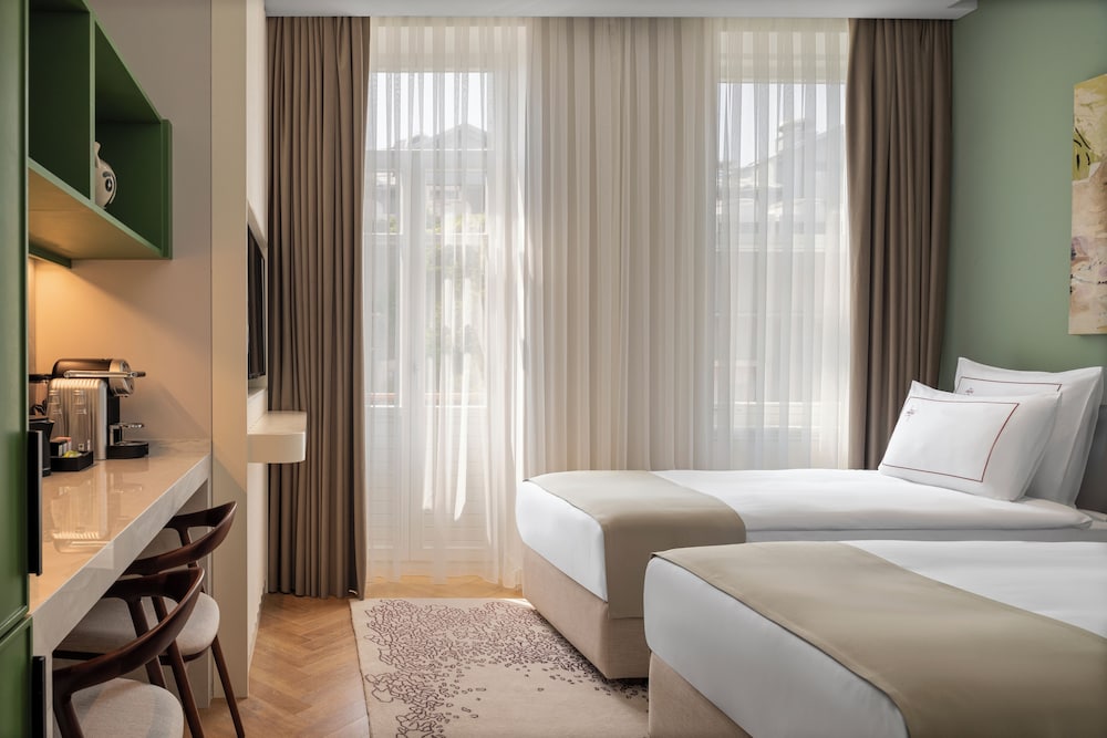 Superior Room, Balcony photo 1