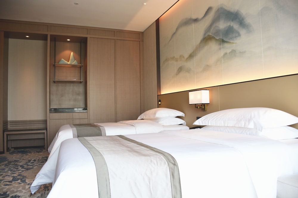 Superior Queen Room with Garden View photo 1