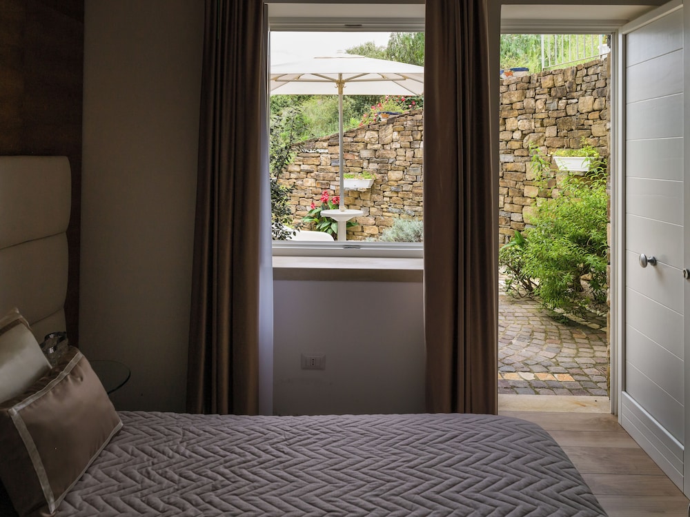Double or Twin Room, Sea View photo 2