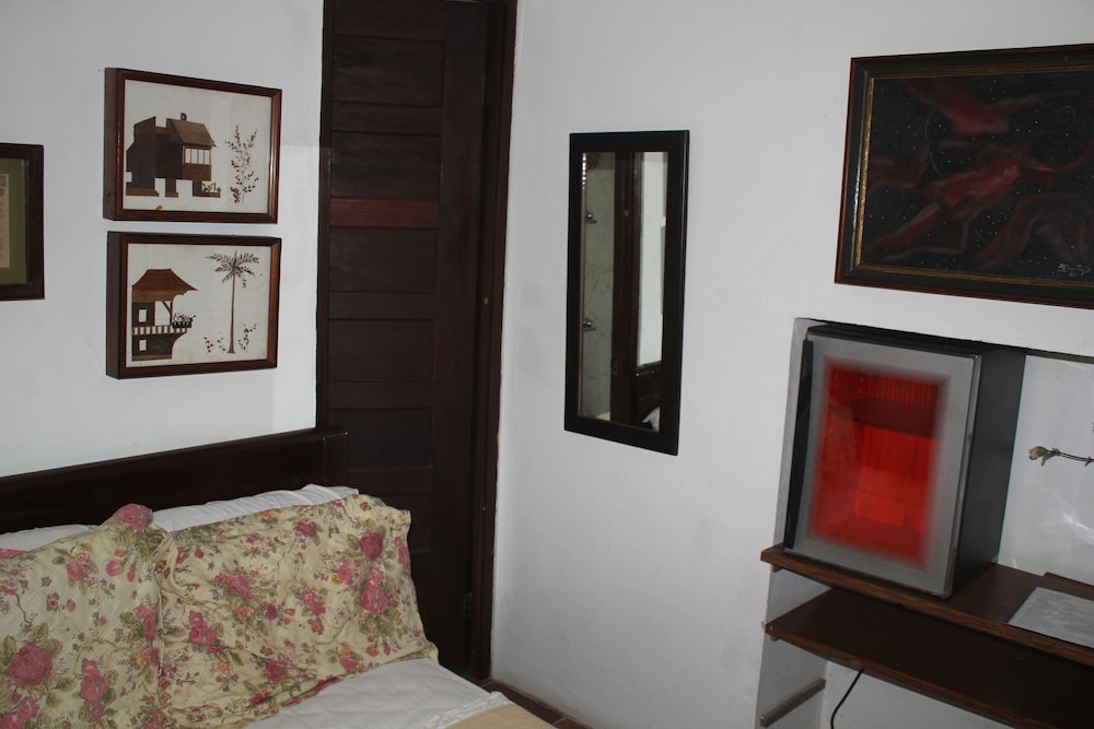 Basic Room, 1 Double Bed photo 3