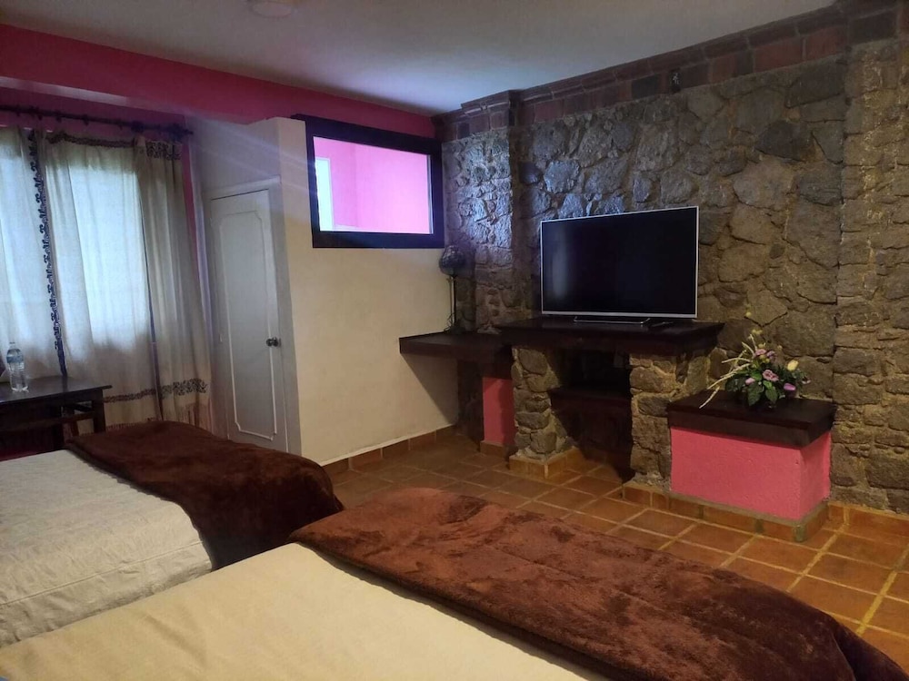 Classic Double Room, Mountain View photo 2