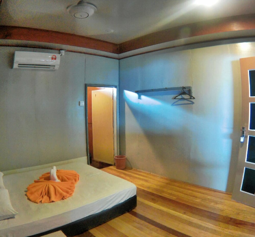 Standard Room photo 2