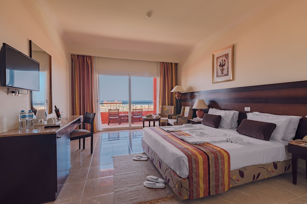 Standard Room, Beach View photo 3