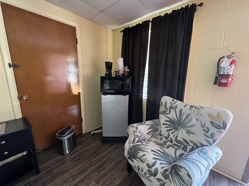Room, 1 Bedroom photo 1