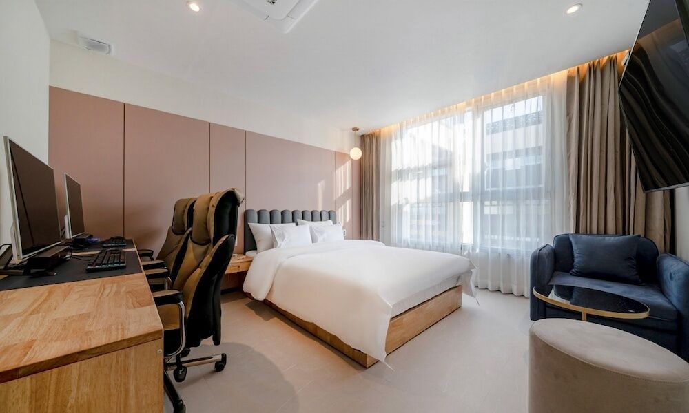 Premium Room - Photo 1